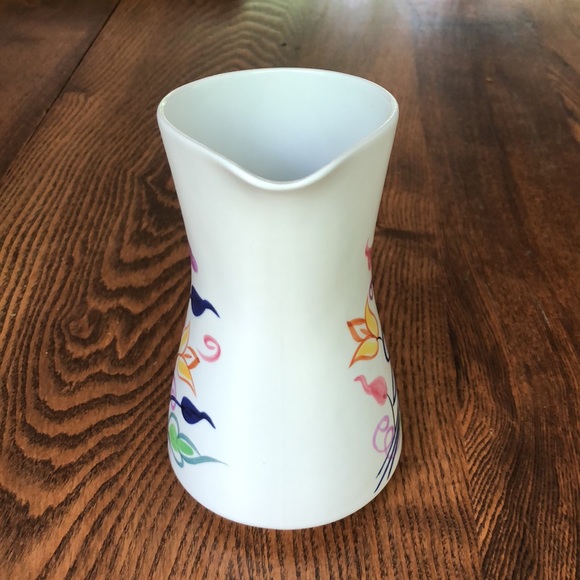 Poole Pottery Traditional Ware BN Floral pattern ~ Pitcher w Handle ~ vintage - Picture 4 of 6
